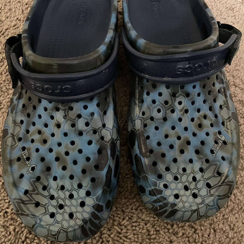 Croc’s - Picture 2 of 8